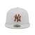 Keps - New Era League Essential New York Yankes 9fifty (cream)