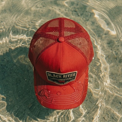 Keps - Black River Foundry Trucker (röd)