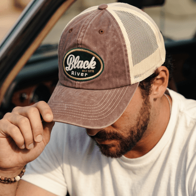 Keps - Black River Eugene Washed Trucker (brun/creme)