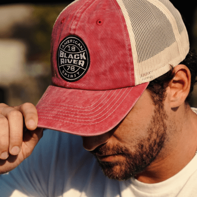 Keps - Black River Knoxville Washed Trucker (röd/creme)