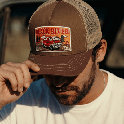 Keps - Black River Camper Trucker (brun)