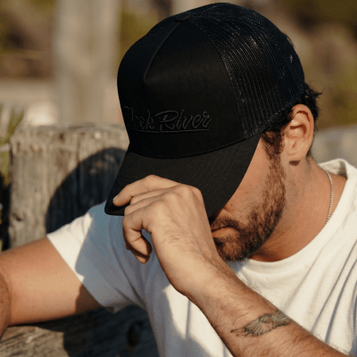 Keps - Black River Classic Trucker (svart)