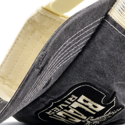 Keps - Black River Eagle Washed Trucker (svart/creme)