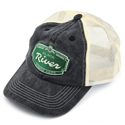 Keps - Black River Sacramento Washed Trucker (svart/creme)