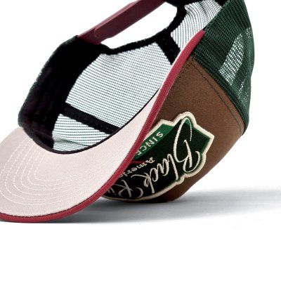 Keps - Black River Outlaw Trucker (brun/grön/röd)